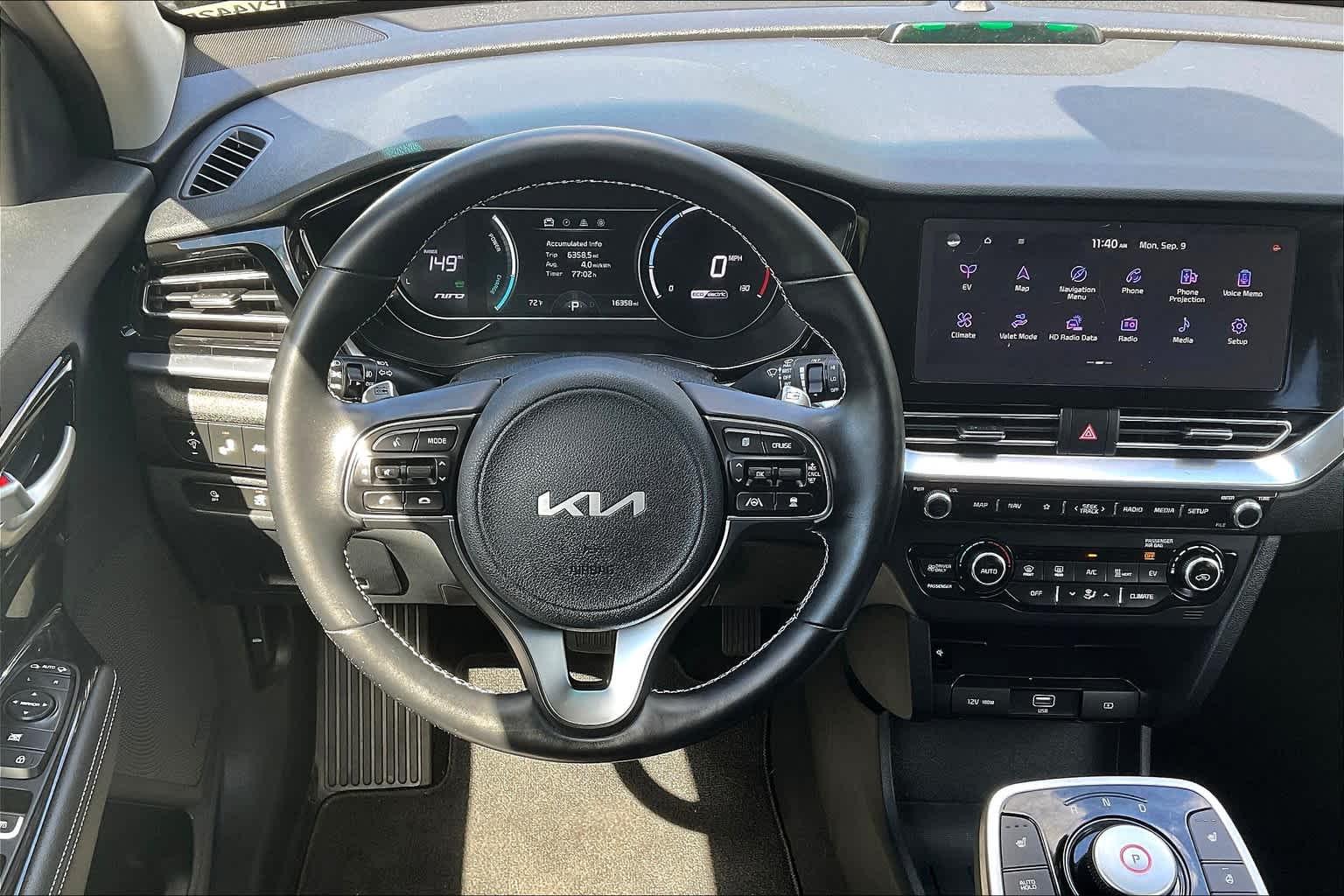 2022 Kia Niro EV EX - Photo 17