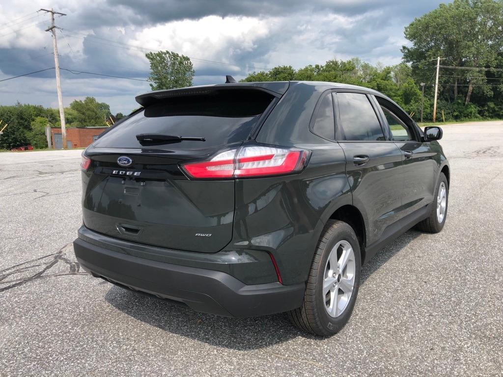 2024 Ford Edge SE - Photo 5