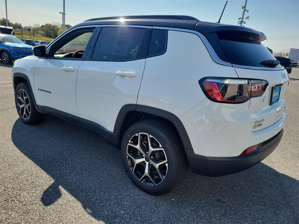 2025 Jeep Compass Limited - Photo 3