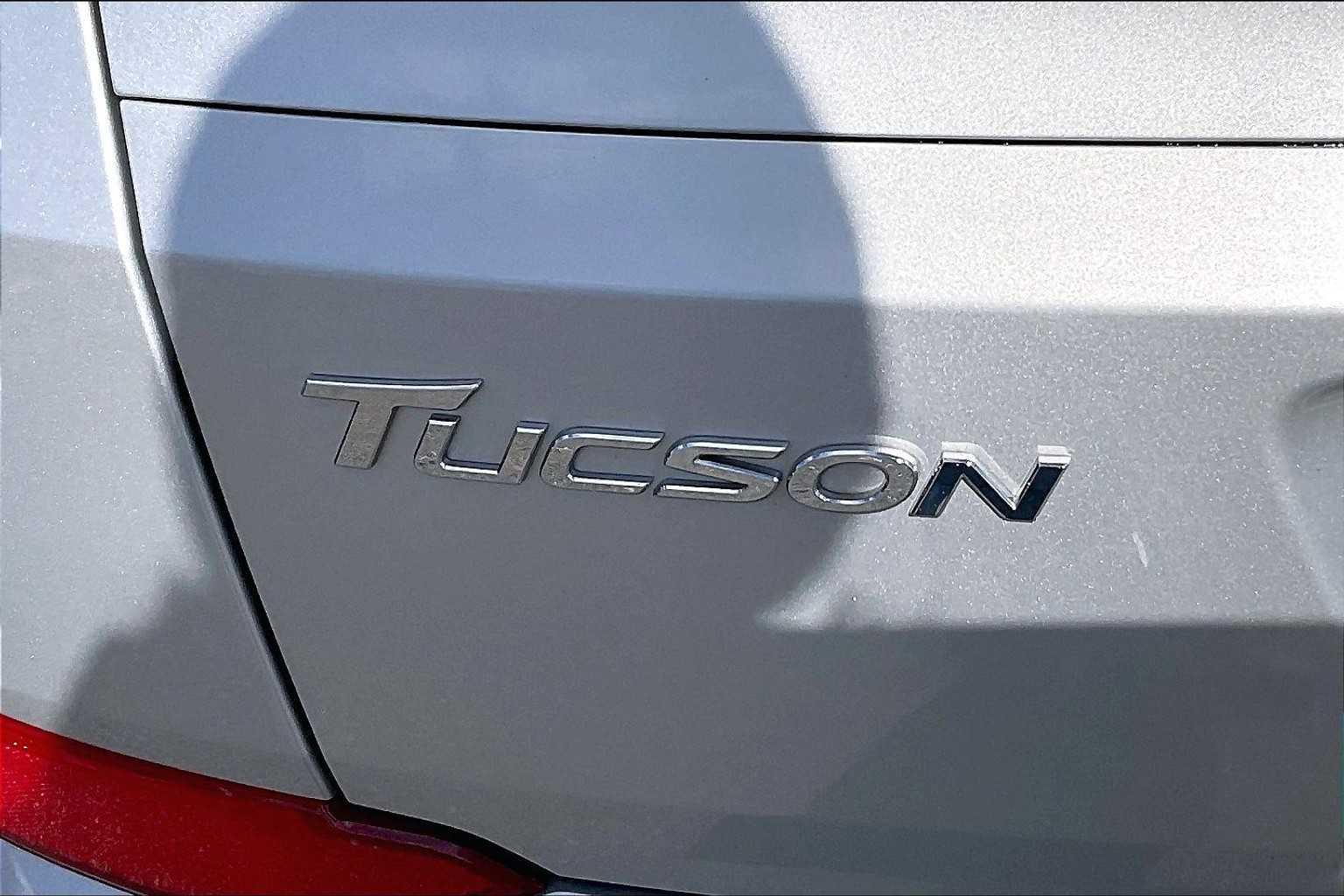 2017 Hyundai Tucson SE - Photo 28