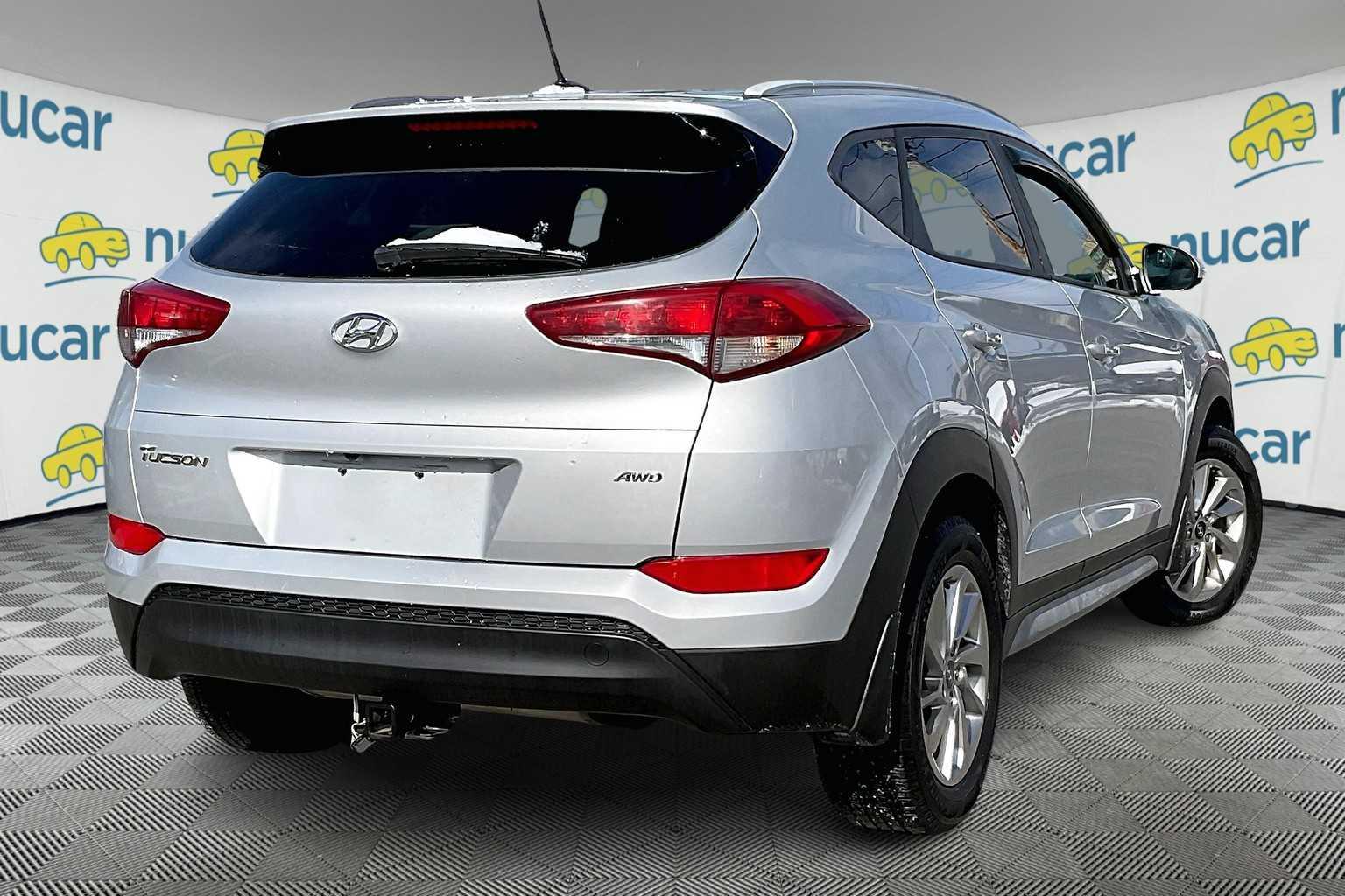 2017 Hyundai Tucson SE - Photo 6