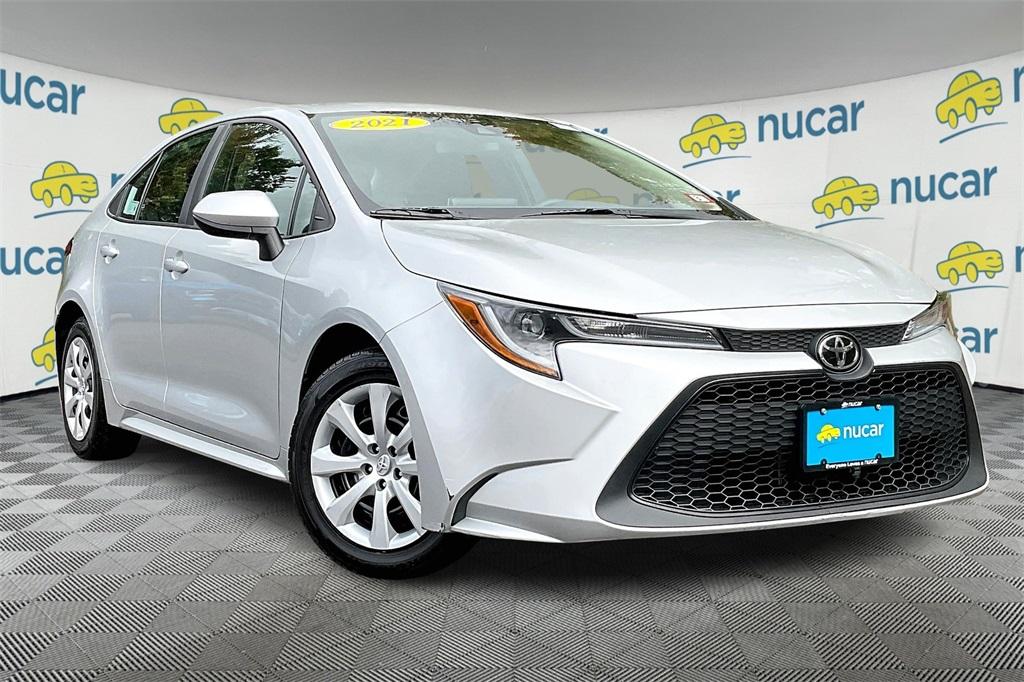 2021 Toyota Corolla LE - Photo 1