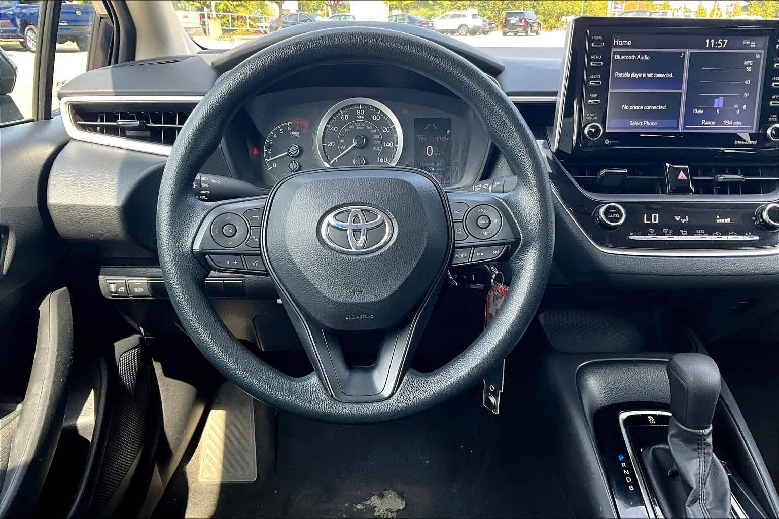 2021 Toyota Corolla LE - Photo 17