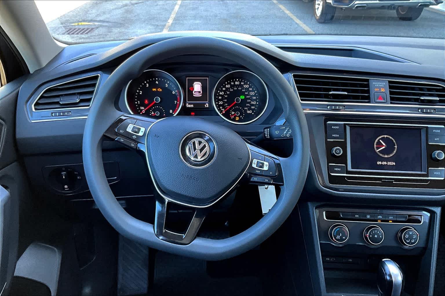 2020 Volkswagen Tiguan S - Photo 17