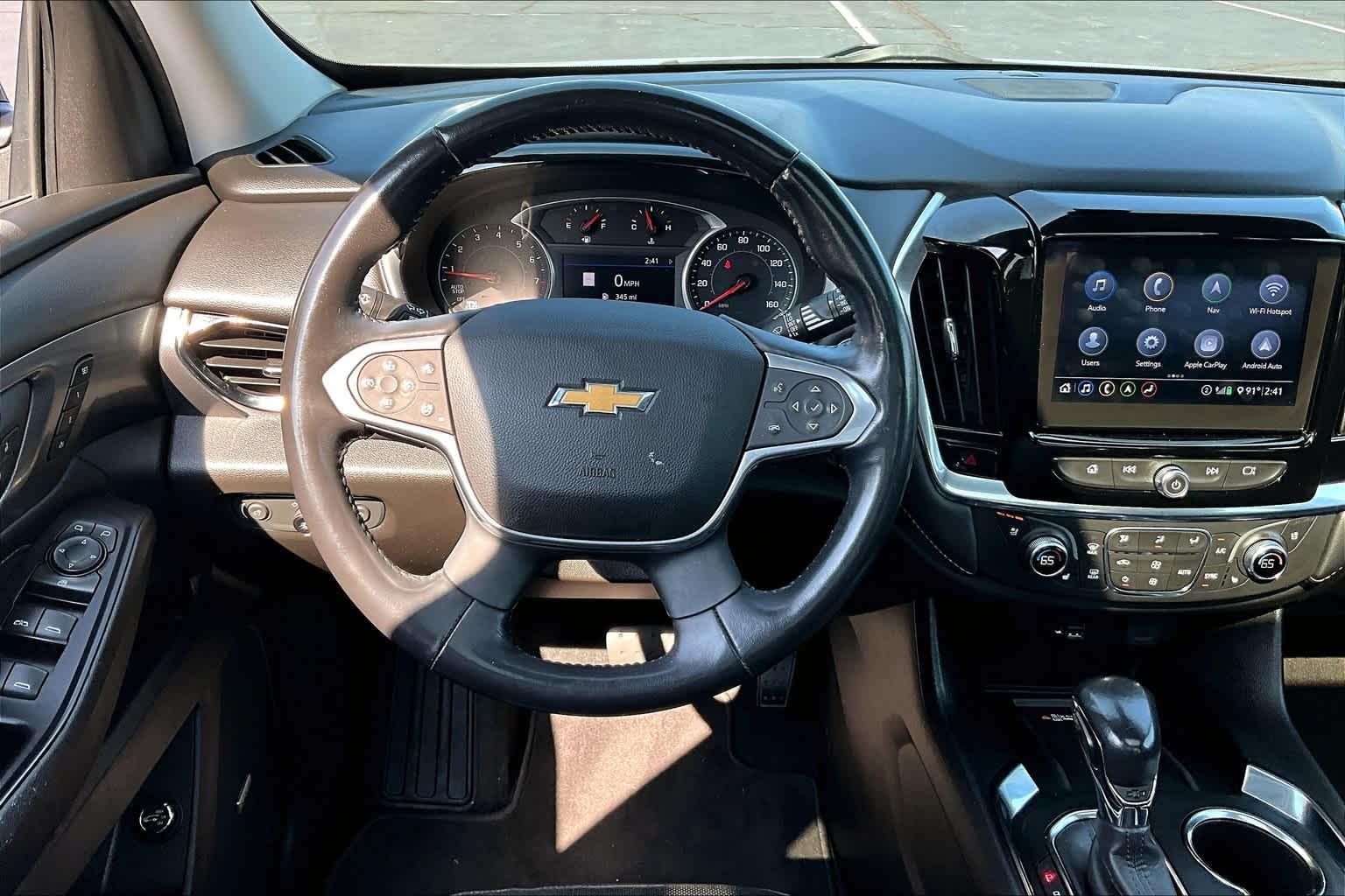 2021 Chevrolet Traverse Premier - Photo 17