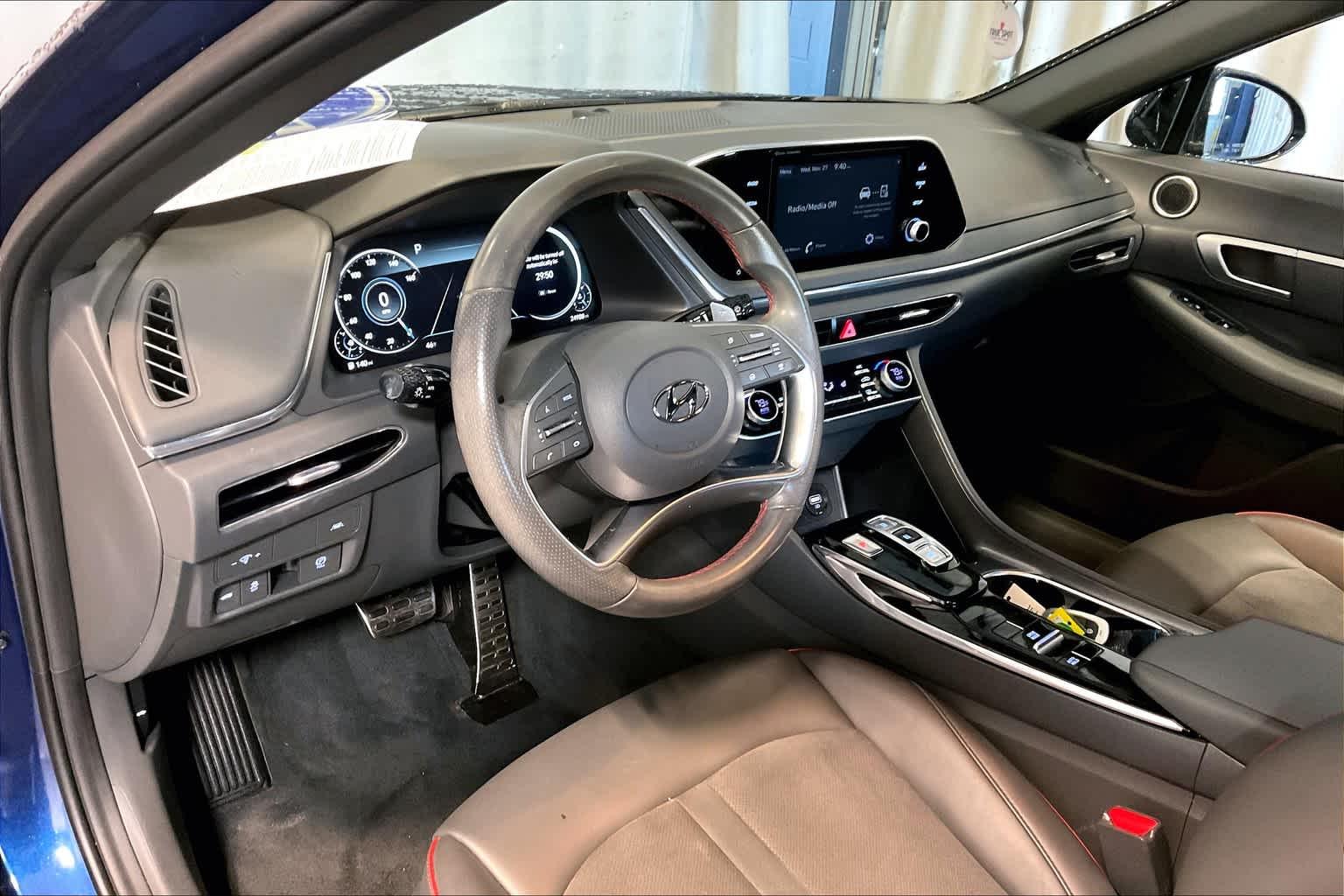 2021 Hyundai Sonata SEL Plus - Photo 8