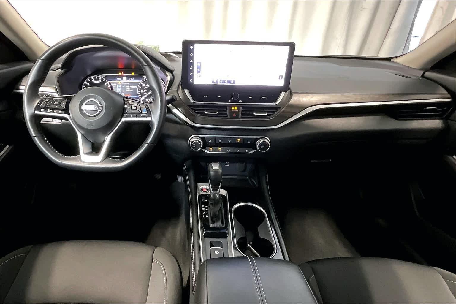 2023 Nissan Altima 2.5 SV - Photo 21