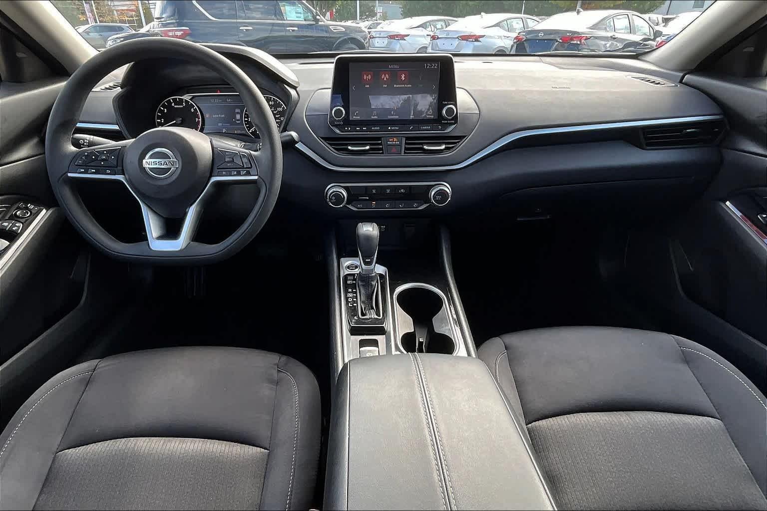 2021 Nissan Altima 2.5 SV - Photo 21