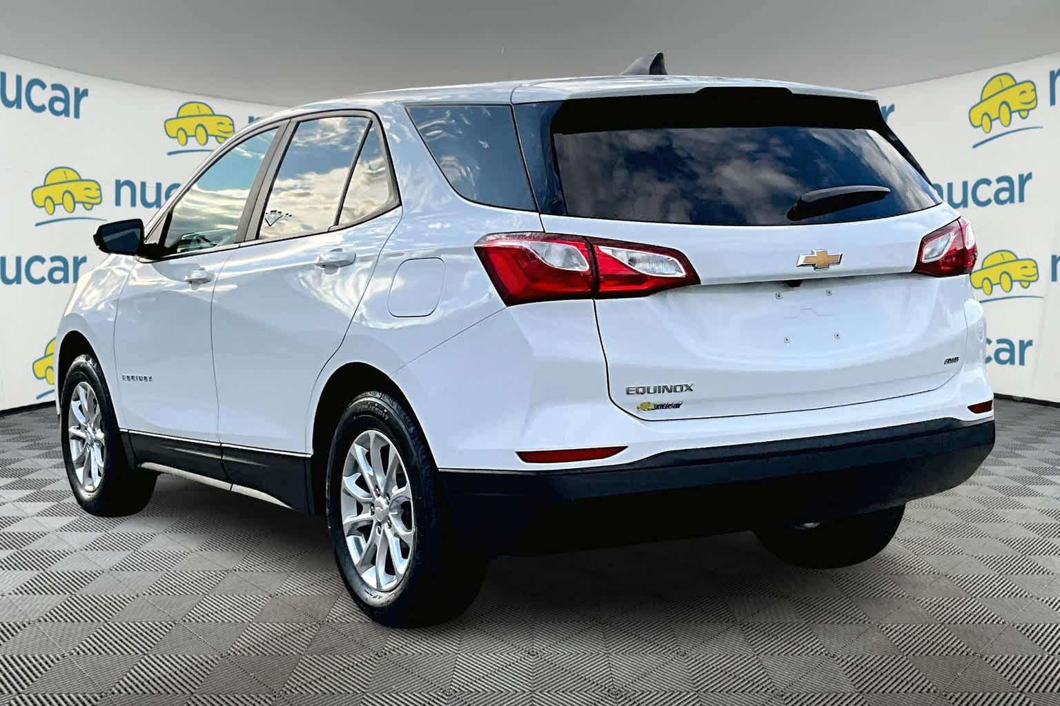 2021 Chevrolet Equinox LS - Photo 4