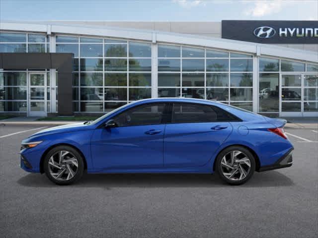 2025 Hyundai Elantra SEL Sport - Photo 3