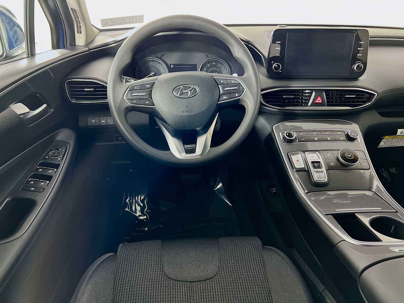 2021 Hyundai Santa Fe SE - Photo 21