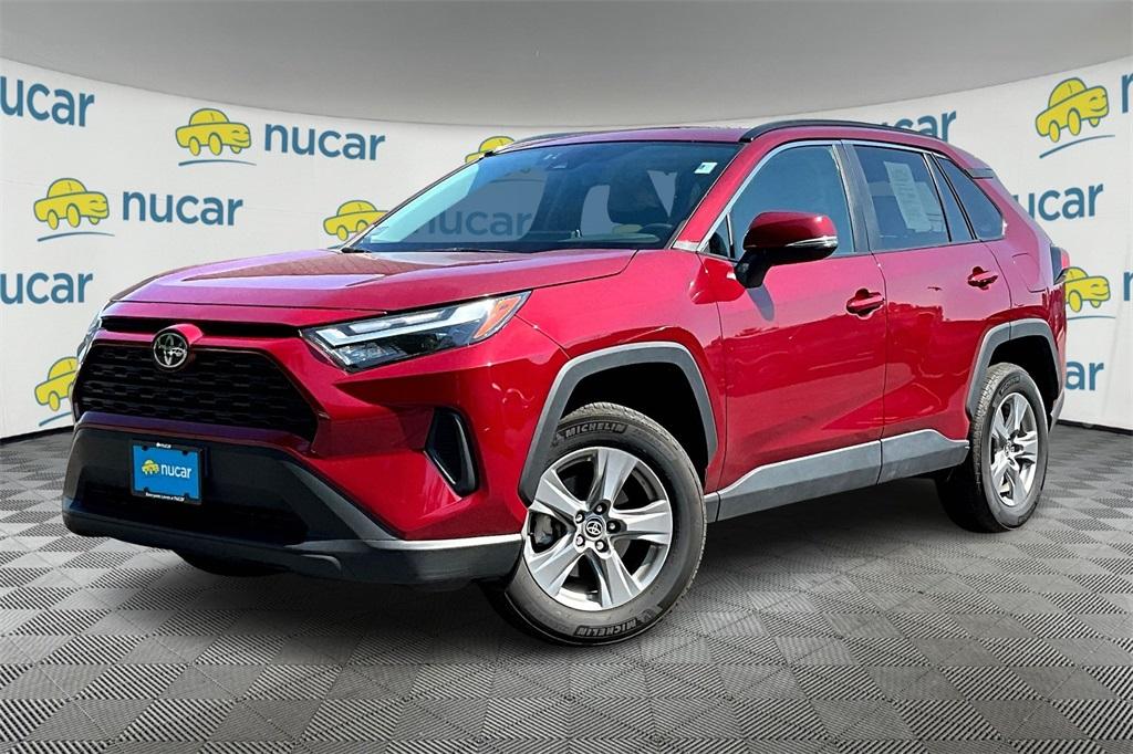 2023 Toyota RAV4 XLE - Photo 3