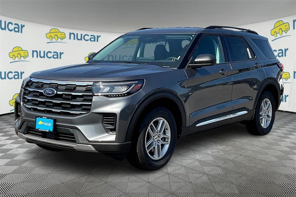 2025 Ford Explorer Active - Photo 3